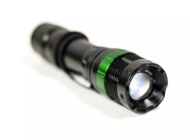 Lanterna 8455S-XPE,1x1865/3xAAA,220V,zoom — cumpără în Chișinău | Lanterne | Hi-Tech Moldova